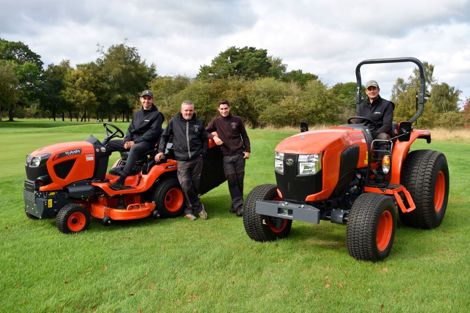 Maximum productivity for high-output mowing - Kubota G series ride on mowers