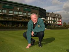 Eddie Seaward, formerly head groundsman of the All England Lawn Tennis Club for 22 years, passed away on May 12 aged 75